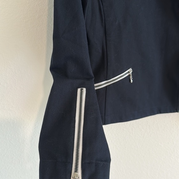 St. John Asymmetrical Zipper Jacket - Picture 4 of 8